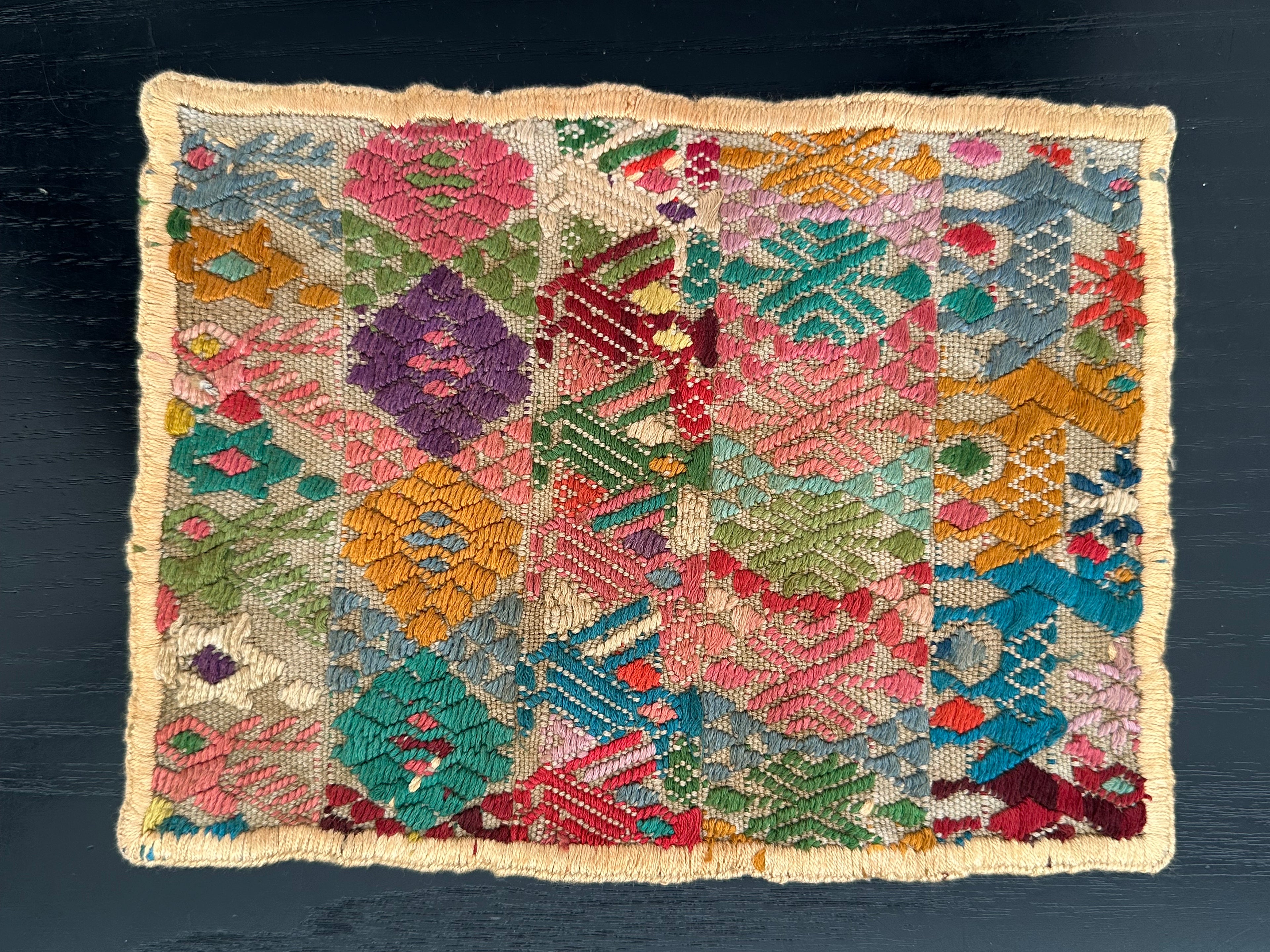 KLEINJUWEL der MAYAWEBEKULTUR